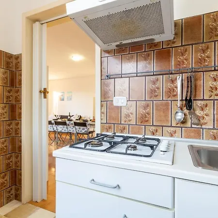 Luxury Air-conditioned Sleeps 10 Torre Lapillo Porto Cesareo